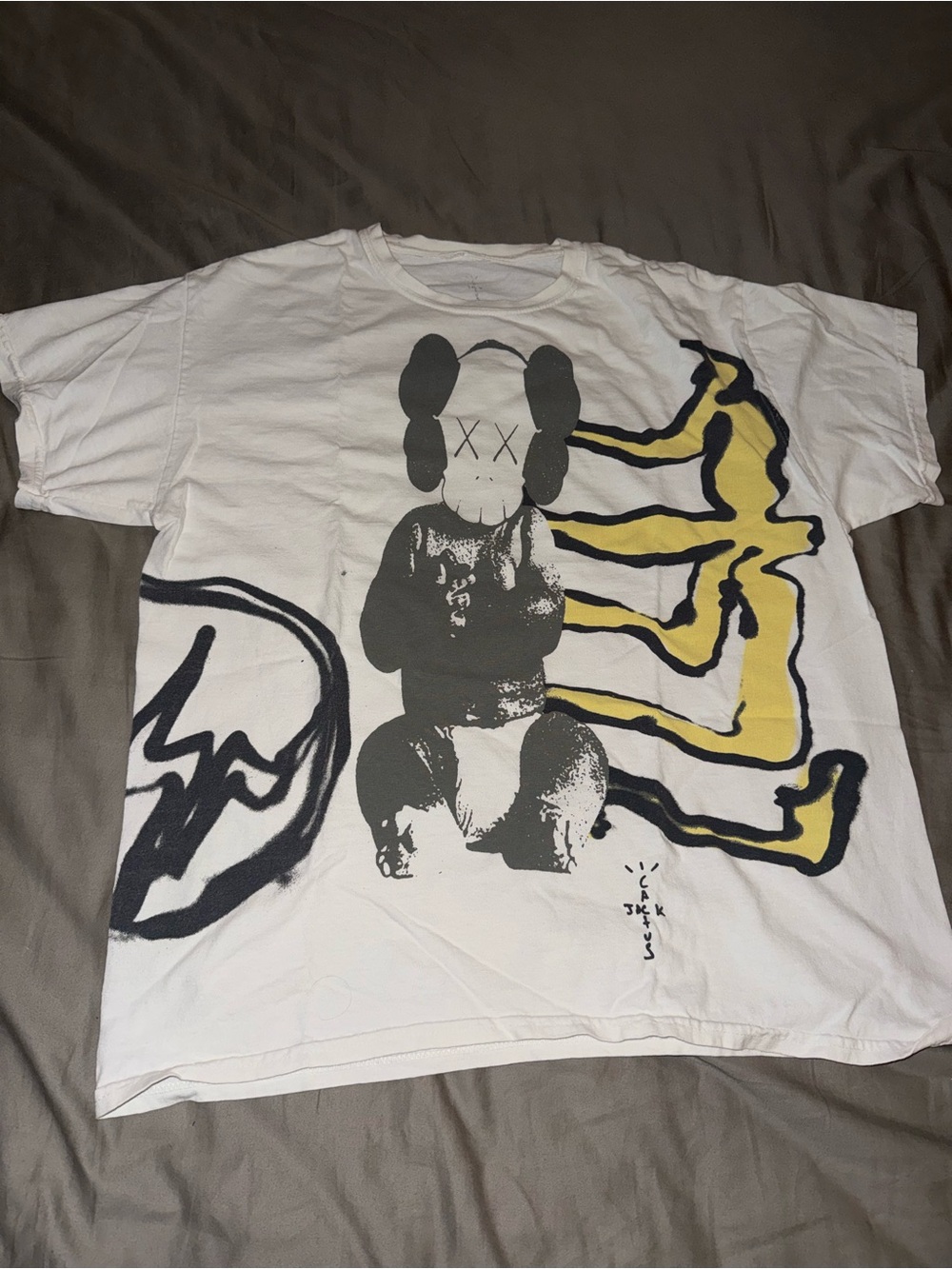 Travis Scott Cactus Jack Kaws FragmentWhite Graphic Tee Mens Size Medium